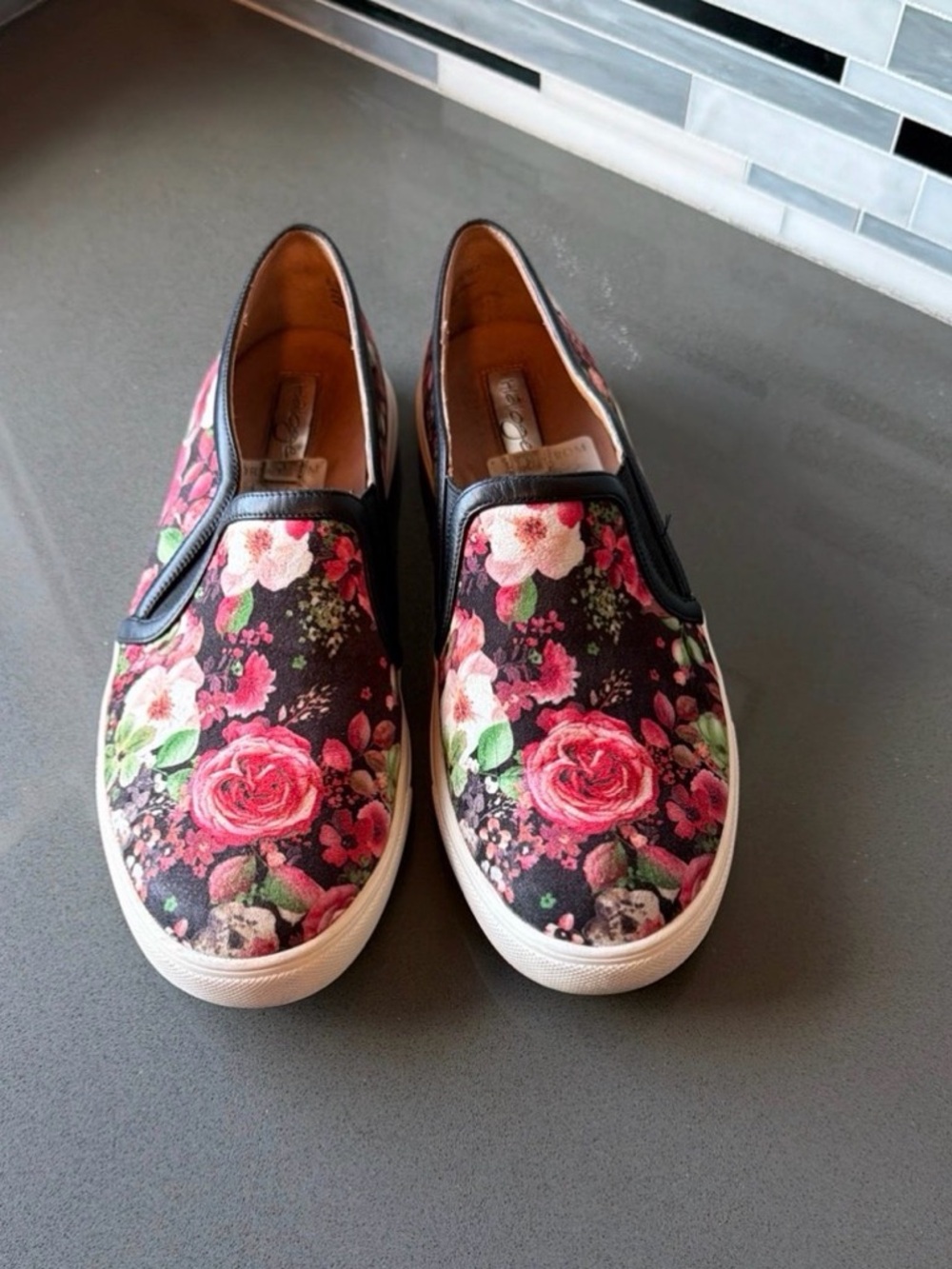 Halogen Black Slip-On Sneakers with Pink Floral Print